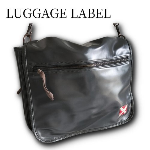 Borsa messenger etichetta