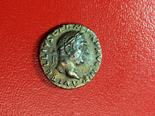 Vitellius with his children