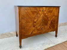 Cassettone Lombardo Lastronato