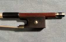 Violino, violino, violoncello