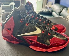 Nike LeBron 11 Away taglia 10