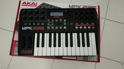 Akai mpk 225 tastiera - akai, musicale