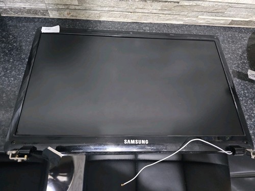 K661 samsung np300e5c schermo - np300e5c,