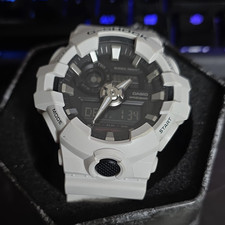 Casio G-SHOCK GA-700 Orologio