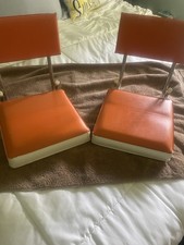 Coppia di sedili da stadio