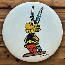 Distintivo spilla personaggio