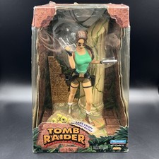 Figurina Tomb Raider Lara