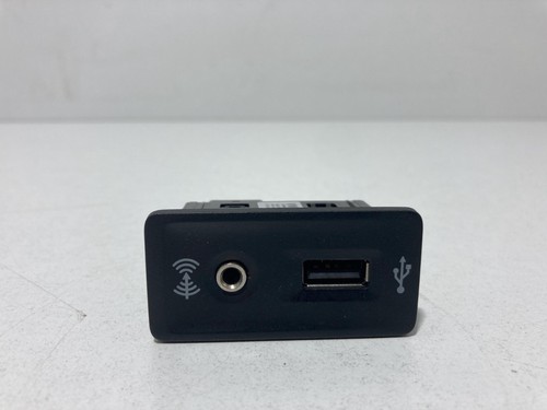 Presa usb aux volkswagen golf - presa, usb-aux