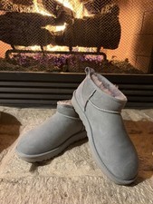 Stivali UGG classici ultra