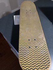 Skateboard With Zigzag Pattern