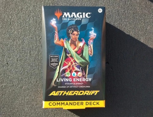 Magic commander deck - magic, "living