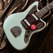 Squier by Fender spedizione