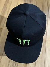 Cappello Monster Energy Drink - Snapback. Nero regolabile.