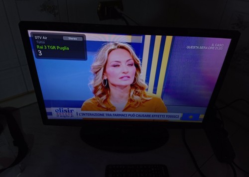 Monitor samsung lt22b300 - monitor,