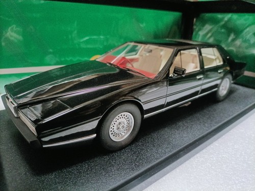 Modellino auto berlina - , di