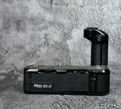 Nikon motor drive - md-12,