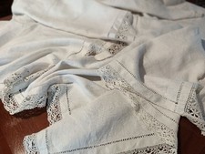 antica e bellissima tovaglia