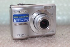 Fotocamera compatta vintage OLYMPUS FE-210 3x Zoom 7,1 MP Y2K digitale