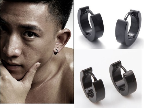 Copia orecchini 4mm nero uomo - copia,