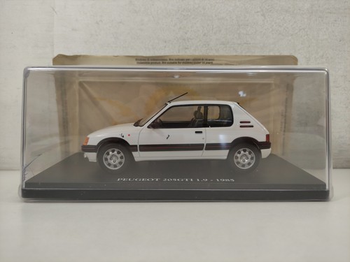Auto vintage peugeot 205gti - auto,