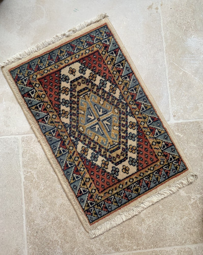 Petit tapis vintage oriental - tapis,
