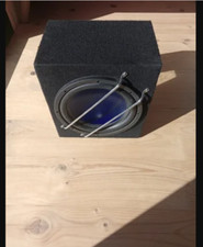 Subwoofer e amplificatore 130W