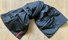 Sciarpa Originale Prada Unisex Nylon Nera  Interno Pile E Logo Rosso