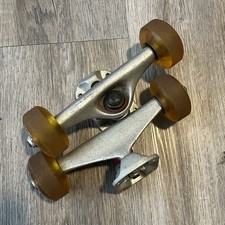 Camion skateboard vintage Grind King primi anni 2000 cerchi ruote raro
