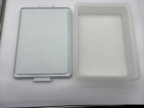 Tupperware piece white - 2-piece, &