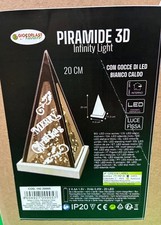 LUCE PIRAMIDE 3D MERRY CHRISTMAS 20x 11,5 x 11,5cm CON GOCCE DI LED BIANCO CALDO