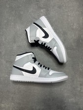 Jordan 1 Mid Light grigio fumo