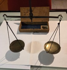 ANTICA BILANCIA DA ORAFO, SPEZIALE, FARMACISTA DA VIAGGIO