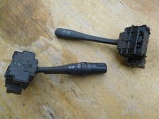 NISSAN KING CAB PICK-UP NAVARA COMANDI DEVIO LUCI  FANALI FRECCE  NILES 14511 OK