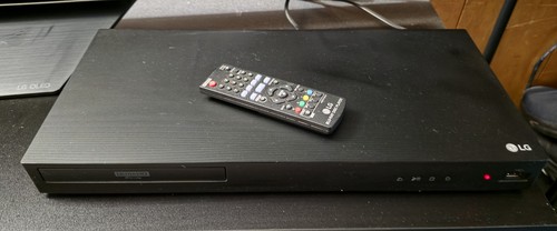 Ubk90 uhd lettore - lg, 4k