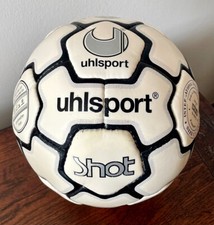 UHLSPORT SHOT SIZE 5 90S OFFICIAL MATCH BALL
