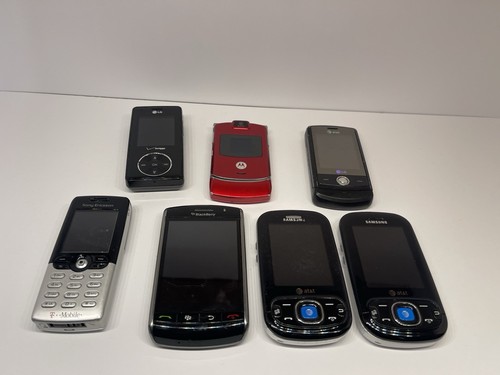 Bundle broken phones for - phones,