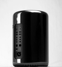 Apple Mac Pro Desktop 2013