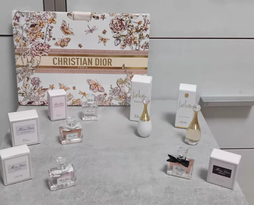 Miniature miss dior ador - miniature,