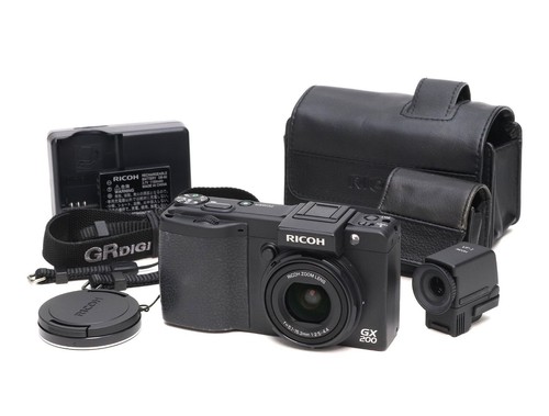 Fotocamera digitale compatta