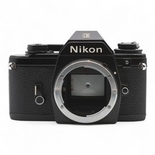 Fotocamera reflex Nikon EM