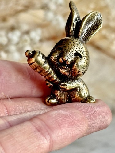 Solid brass happy bunny with - happy,