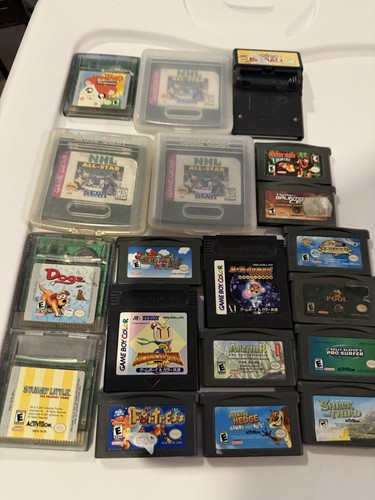 Handheld game lot gameboy - gameboy,