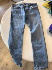 jeans pull and bear