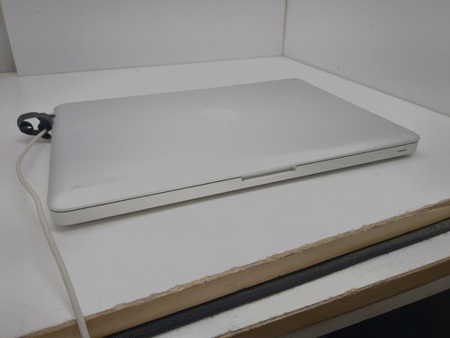 Macbook pro 2009 el - macbook,