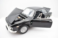 Modellino auto scala 1:18 ALFA
