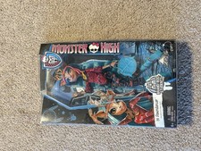 Mattel Monster High 2015 ISI