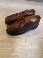 Scarpe eleganti stringate