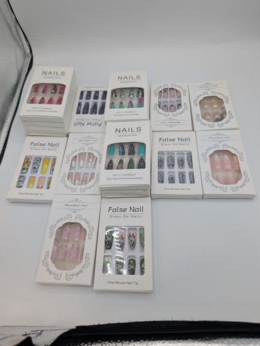 Bellissimo nuovo set - , di