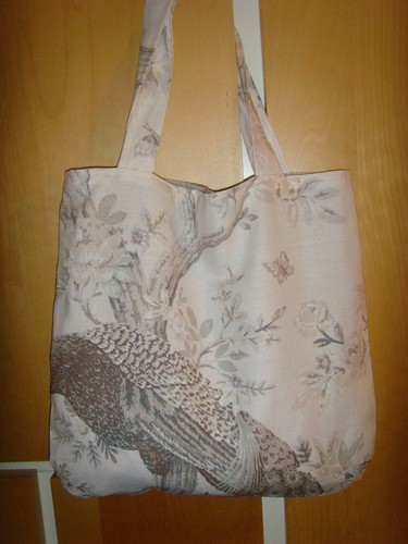 Borsa tote fatta - tote, a