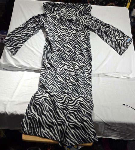 Vintage 2009 snuggie the - vintage,